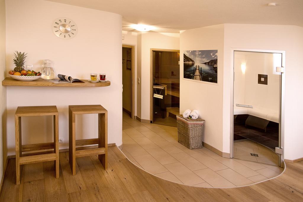 Residence Walder Falzes Esterno foto