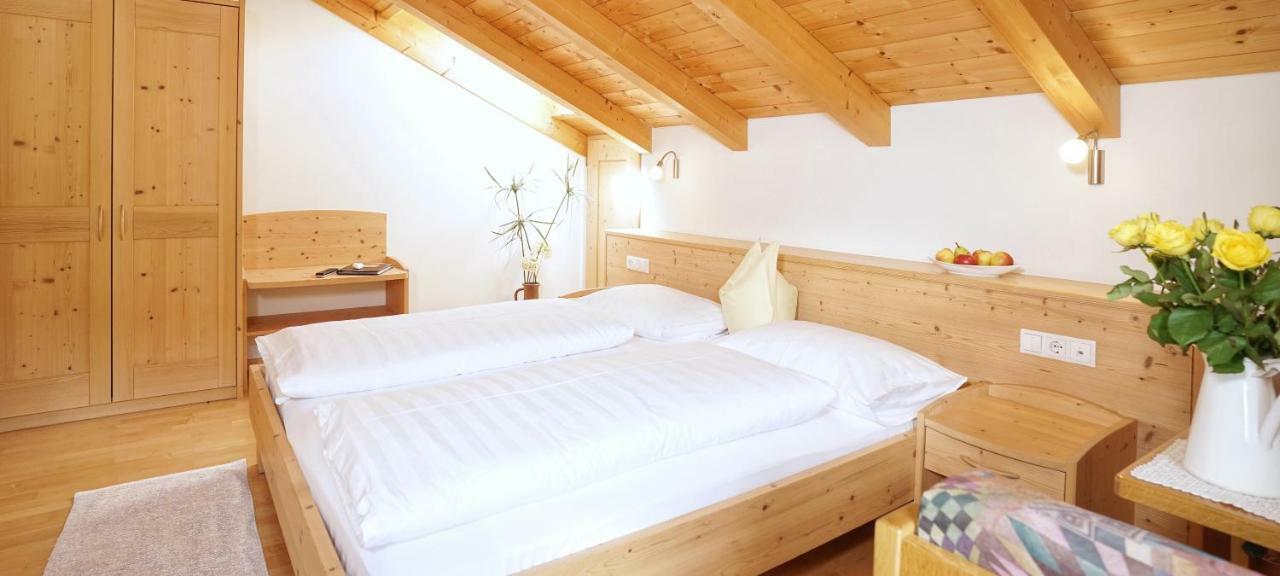 Residence Walder Falzes Esterno foto